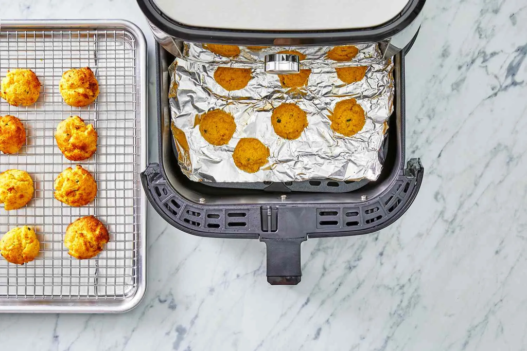 Can You Put Foil in a Chefman Air Fryer